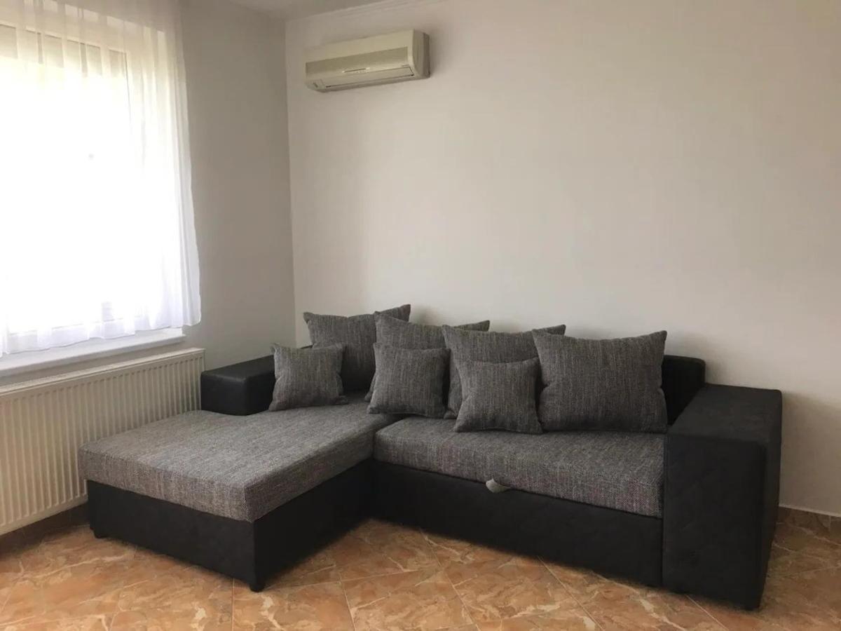 Kek Hullam By Bltn Apartment *